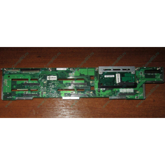 D15347-101 + C53577-202 Intel SR2400 backplane: плата корзины SATA / SAS HDD в сборе (T0039302 + T0039401) - Королев